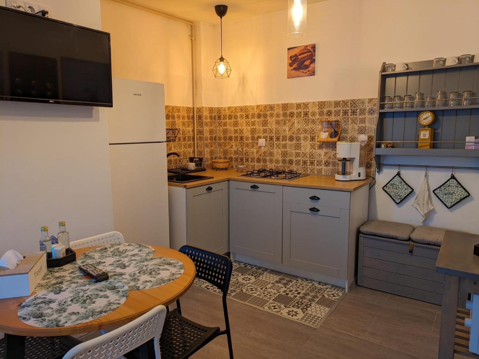 Appartamento June Studio Braşov Esterno foto